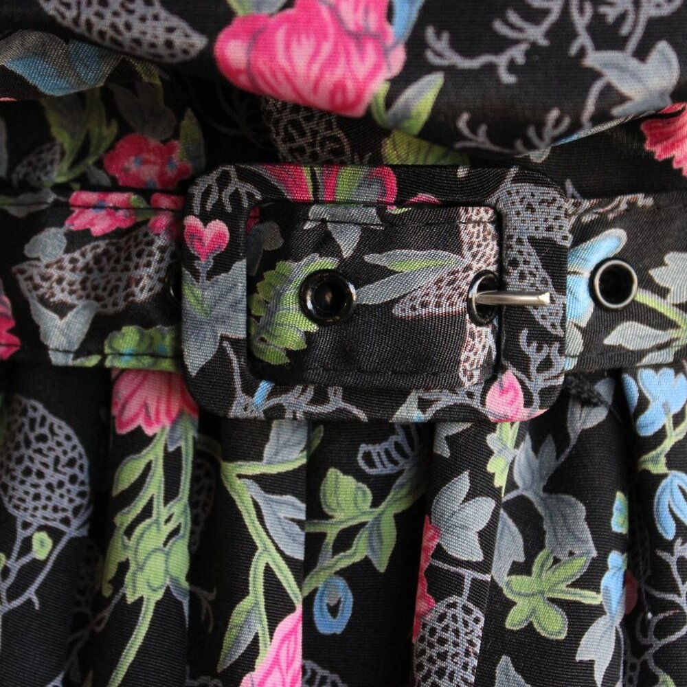 Vintage 1980's Dress with Belt, Breli Originals, Black Floral Print, Lace Collar - Picture 10 of 10